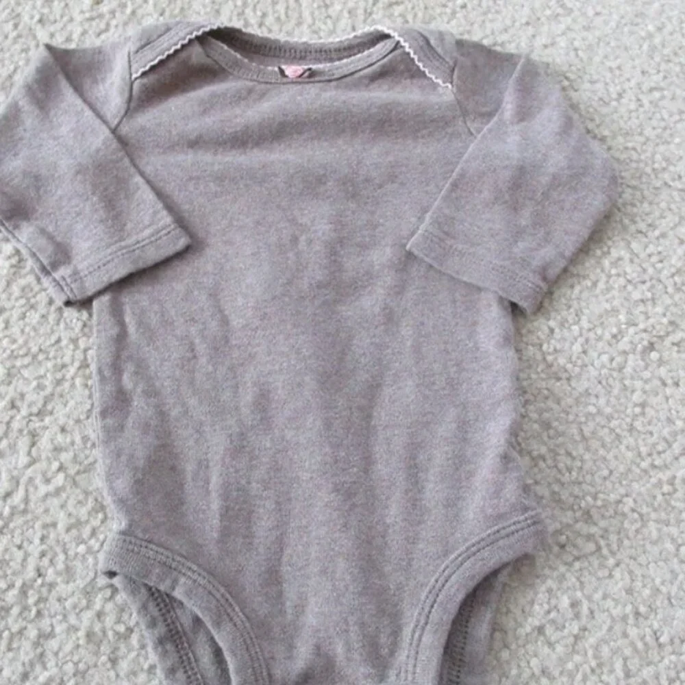 Carters Baby Girl Bodysuits Sz 3M Brown Gray‎ Snap Long Sleeve Infant Lot of 2